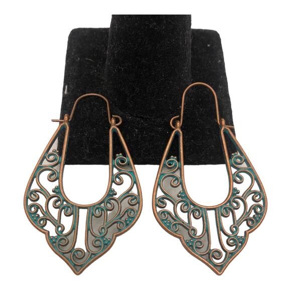 Boho Chic Turquoise Patina Copper Vintage-Chic Copper Unique Patina Earrings - Picture 4 of 9